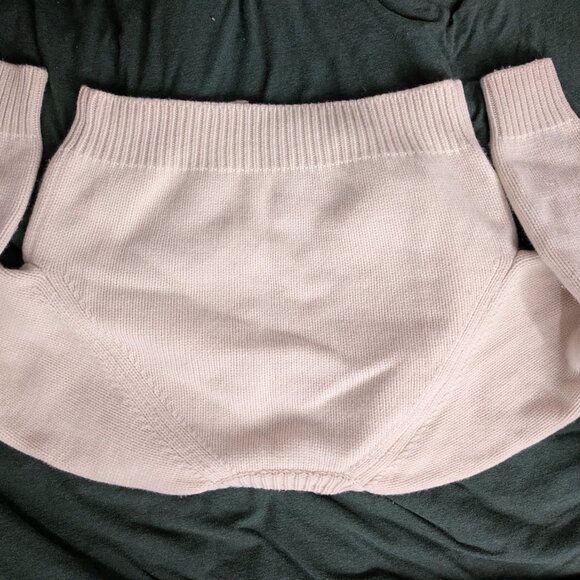 Simple Retro cropped wool cardigan - Picture 2 of 4